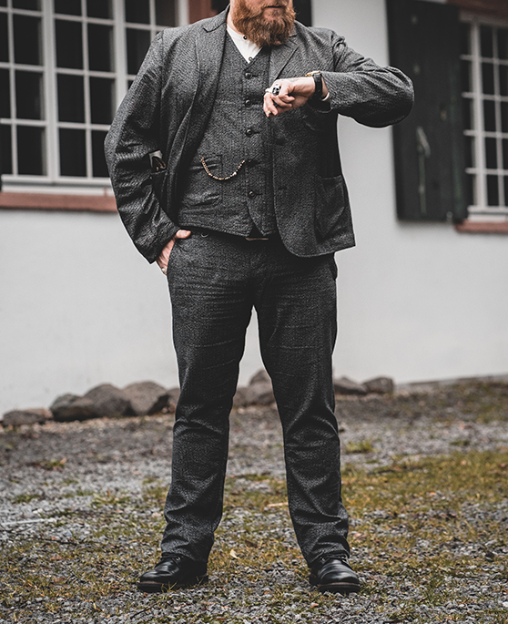 1937 Roamer Vest French asphalt