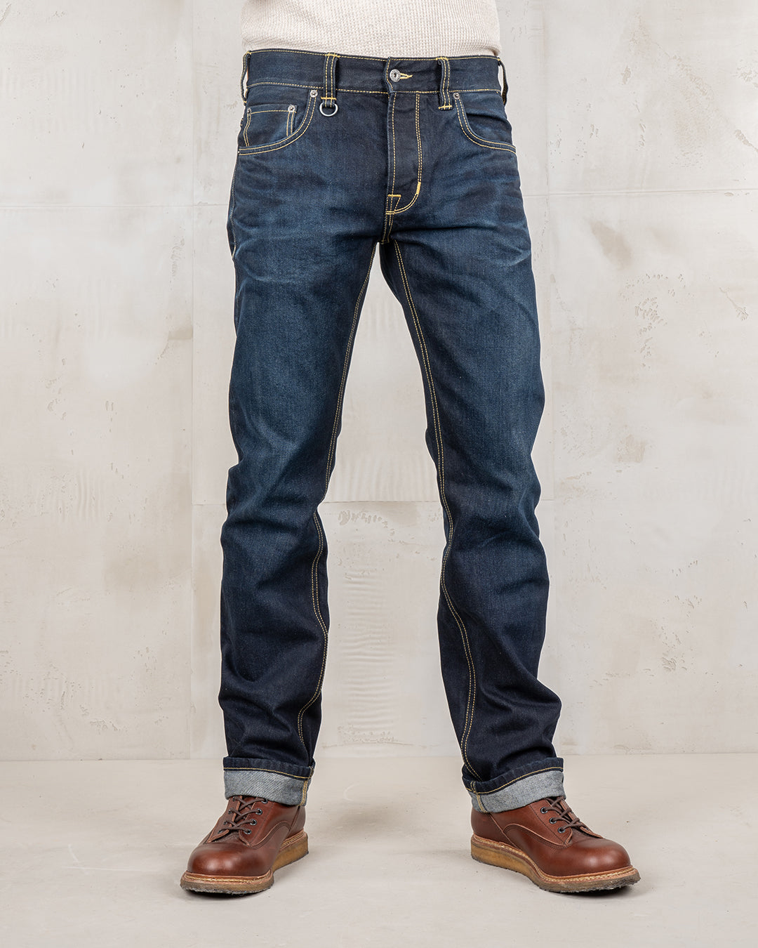 1958 Roamer Pant indigo 104 rinse – kernige Jeans aus 15oz Selvage Denim mit Regular Fit. Perfekt für Alltag & Oldtimer-Enthusiasten.